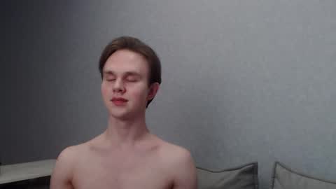 Angel online show from 03/01/25, 03:38