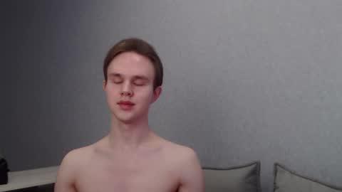 Angel online show from 03/08/25, 09:06