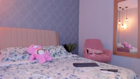 Snapshot of angelrose2323 chatting on 02/08/25, 04:36 angelrose2323 online show from 02/08/25, 04:36