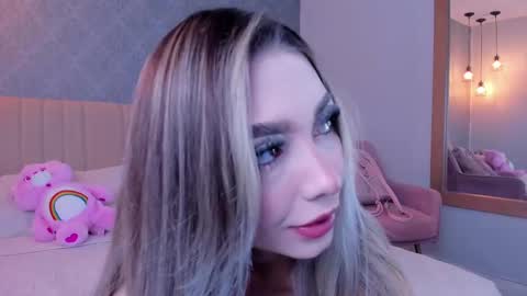 Snapshot of angelrose2323 chatting on 02/28/25, 06:43 angelrose2323 online show from 02/28/25, 06:43