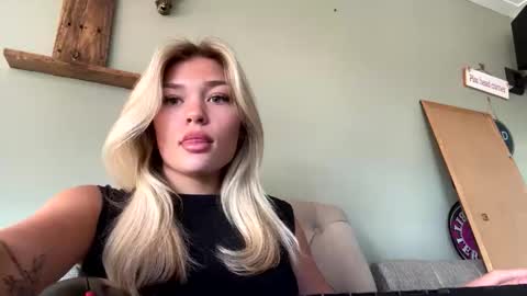 angel online show from 06/10/26, 11:31