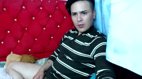 Snapshot of angels_0001 chatting on 12/04/24, 04:54 angels_0001 online show from 12/04/24, 04:54