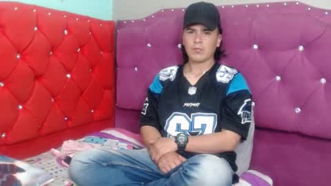 Snapshot of angels_0001 chatting on 03/10/26, 03:44 angels_0001 online show from 03/10/26, 03:44