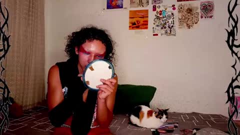   online show from 02/09/25, 07:27