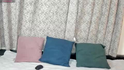 ANGIE online show from 10/17/25, 02:08