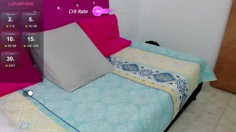 Snapshot of angie_arias chatting on 03/07/25, 10:45 Angie online show from 03/07/25, 10:45