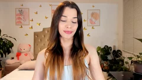 Anabella online show from 09/12/25, 12:44