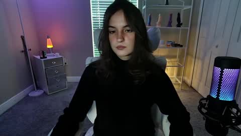 Angie Fae online show from 06/01/26, 07:15