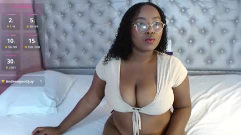 angiellam online show from 10/05/25, 02:04