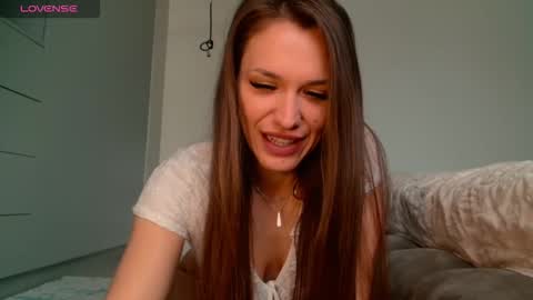 angiemilly online show from 03/19/26, 08:29