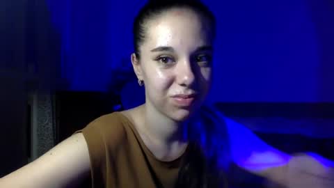 Snapshot of angle_cute05 chatting on 06/30/26, 09:16 Angel Cute online show from 06/30/26, 09:16