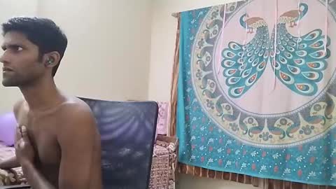 Tutu22 online show from 02/14/25, 02:44