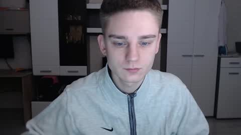 vodka online show from 12/24/24, 04:22