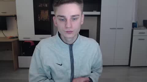 vodka online show from 12/24/24, 07:28