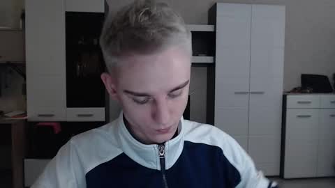 vodka online show from 02/10/25, 04:52