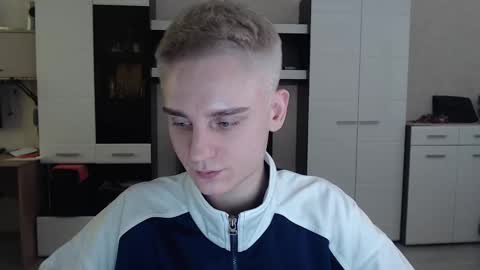 vodka online show from 02/10/25, 11:04