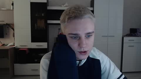 vodka online show from 02/19/25, 06:44