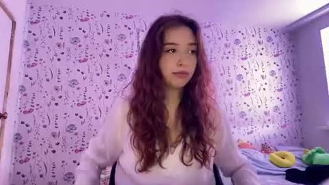 Snapshot of anhgadberry chatting on 08/05/26, 12:41 Anabel online show from 08/05/26, 12:41