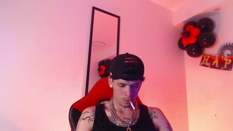 anhonymus online show from 10/07/25, 11:02