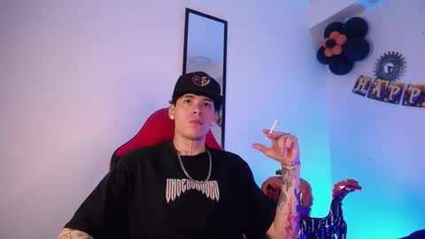 anhonymus online show from 10/31/25, 04:35