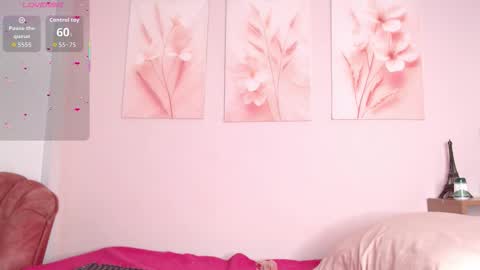     online show from 12/17/25, 06:58