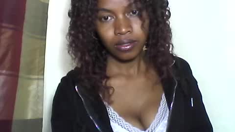 Snapshot of anicha_69 chatting on 06/27/26, 08:08 anicha_69 online show from 06/27/26, 08:08
