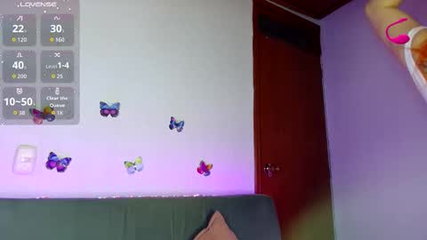 Snapshot of aniiha chatting on 02/17/26, 04:31 Anii online show from 02/17/26, 04:31