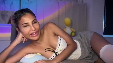 anisha online show from 10/01/25, 09:15