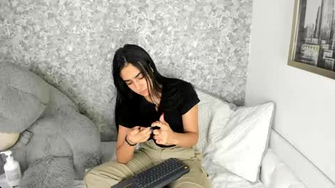 Snapshot of anika_h chatting on 05/02/26, 01:05 anika_h online show from 05/02/26, 01:05