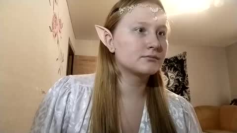 Anika online show from 10/31/25, 02:29