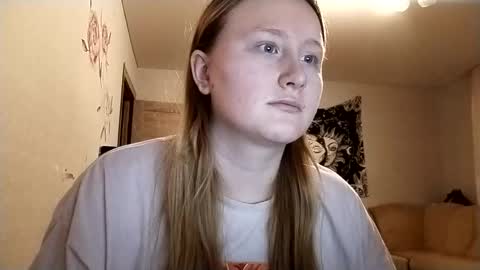 Anika online show from 11/03/25, 03:24