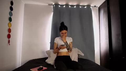 Anika And Lowen Your Thumbs Up Are Super Important For Us  online show from 10/14/25, 04:52