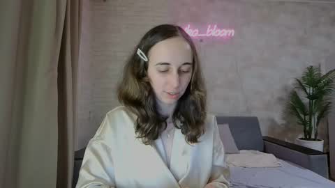 anikabloom online show from 02/10/25, 03:35