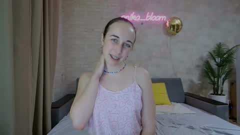 anikabloom online show from 02/21/25, 02:17