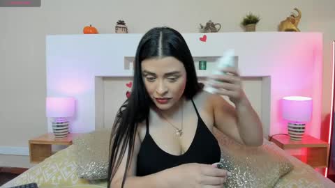 Anika Romano online show from 05/25/26, 11:38