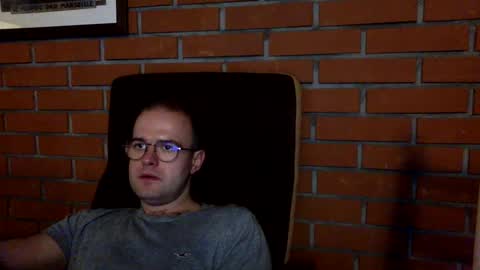 animal_michael online show from 01/12/25, 02:03