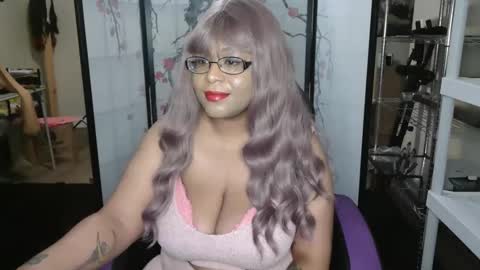 Snapshot of anime_vampires chatting on 02/04/26, 08:09 anime_vampires online show from 02/04/26, 08:09