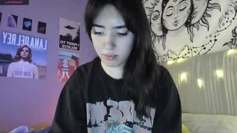 Anisa Moan from LovenseWet from Tip MenuOpen for Private online show from 01/02/25, 09:07