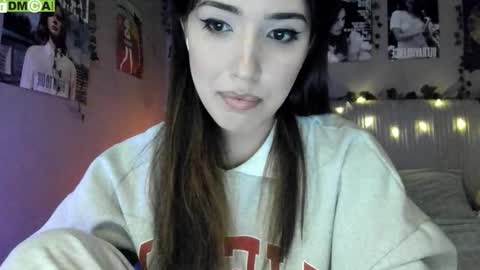 Anisa Moan from LovenseWet from Tip MenuOpen for Private online show from 09/15/25, 05:18