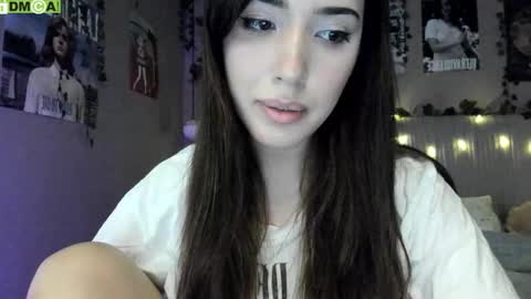 Anisa Moan from LovenseWet from Tip MenuOpen for Private online show from 09/25/25, 04:16