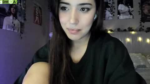 Anisa Moan from LovenseWet from Tip MenuOpen for Private online show from 09/28/25, 03:56