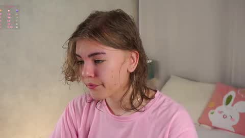 AnishaVivo online show from 04/16/26, 11:44