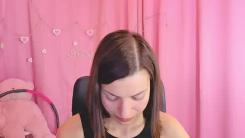 Anni online show from 05/19/26, 02:56