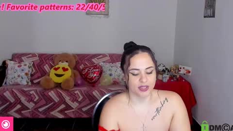 AnissyaX online show from 02/14/25, 07:07