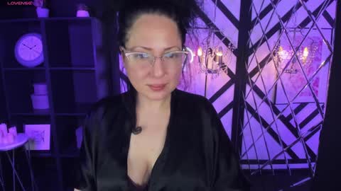 Anita online show from 01/10/25, 09:10