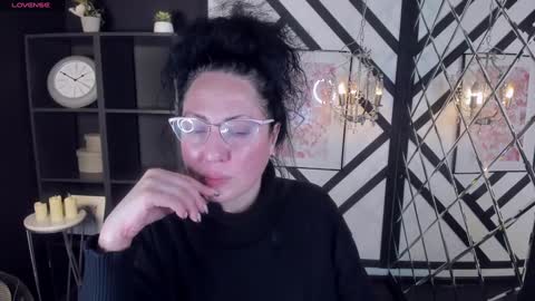 Anita online show from 01/17/25, 09:17