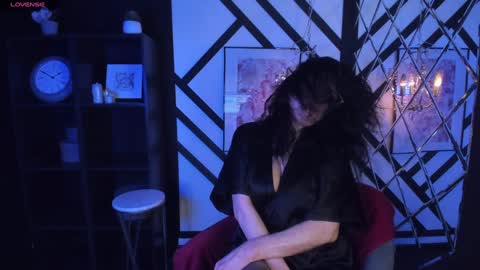 Anita online show from 02/07/25, 04:06