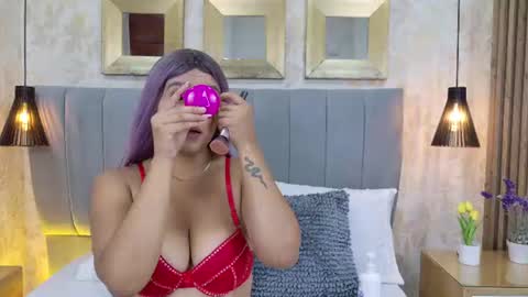 Dania Lpez online show from 07/08/26, 12:31