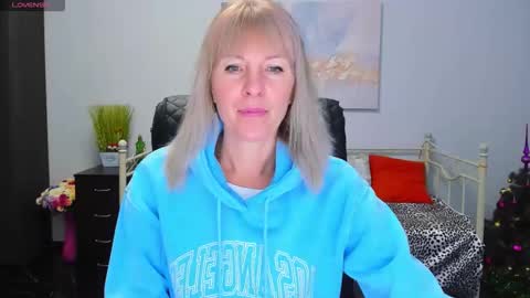 Anita online show from 12/18/25, 06:30