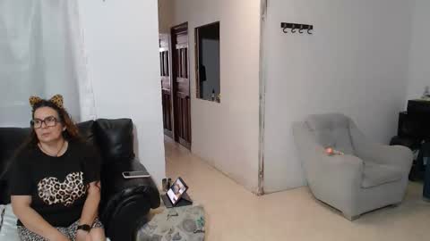 Anitabig69 online show from 02/05/26, 07:18